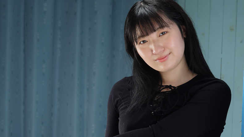EMINA 2Emina Higashino 東野笑波
